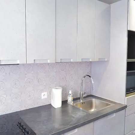 T5 Spacieux Metro Parking 2 Min Soleil Appartement